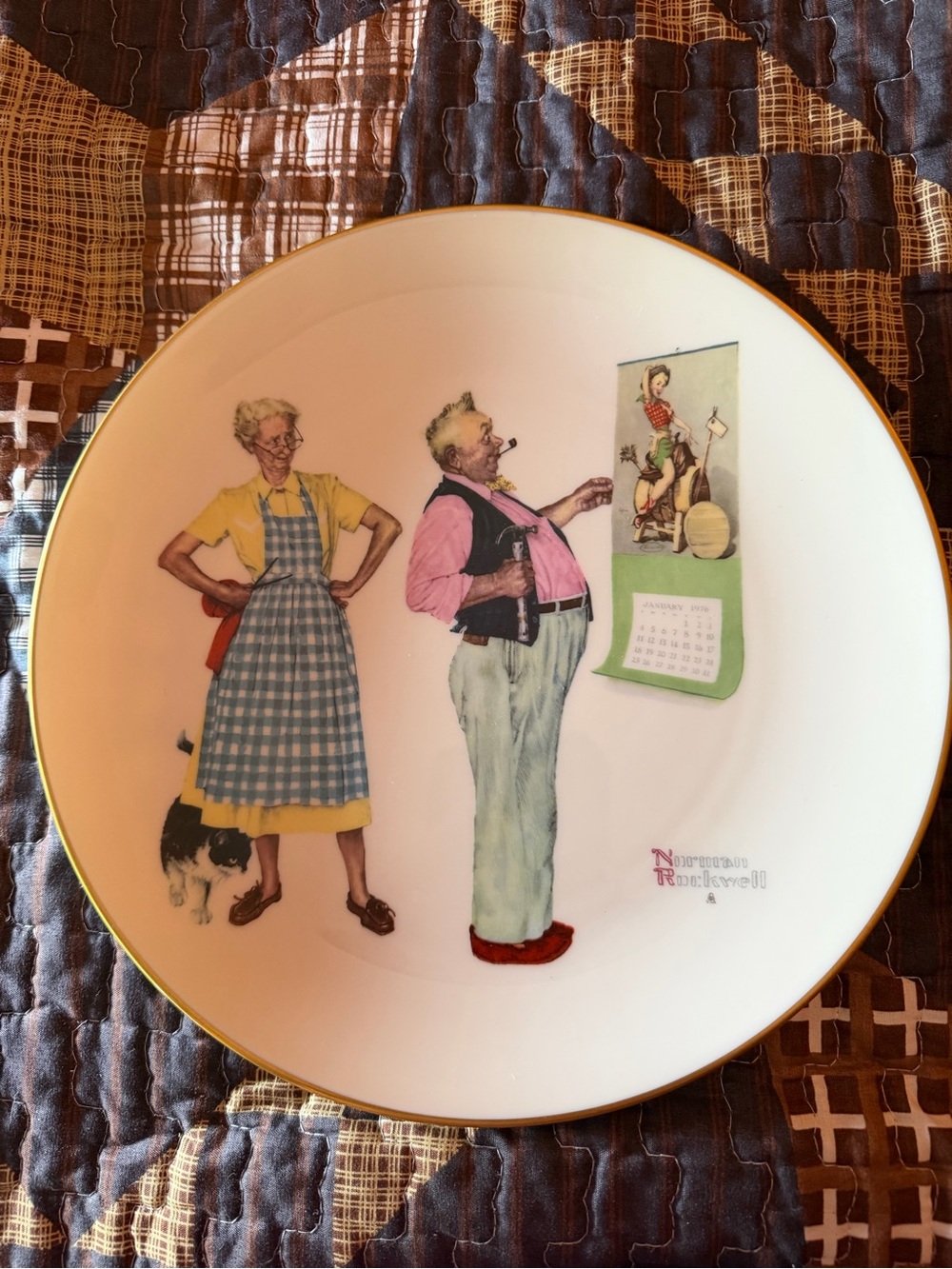 Gorham Porcelain Collector Plate with Gold Rim and Multicolor Illustration